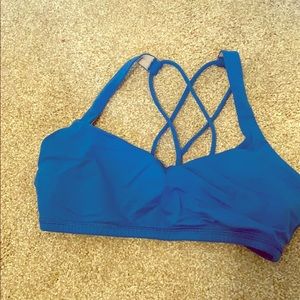 Free to be sports bra